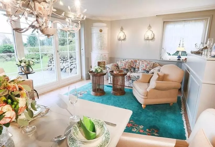 Ferienwohnung Sönshörn 8 Rechts