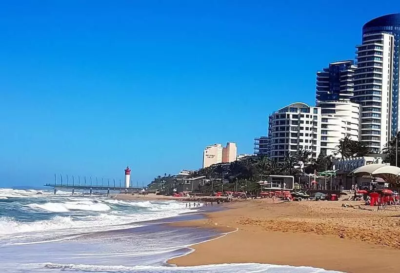 Hotelli 703 Oyster Schelles