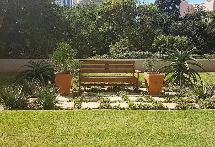 Hotelli 703 Oyster Schelles