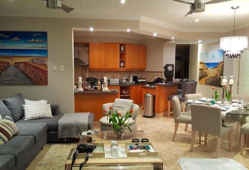 בית מלון כפרי 703 Oyster Schelles