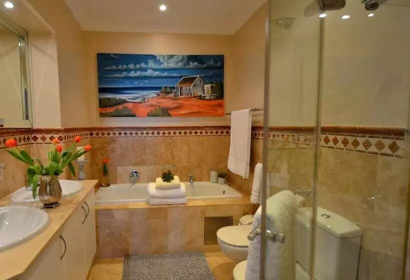 Hotelli 703 Oyster Schelles