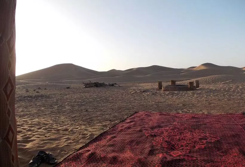 ホテル Bivouac Draa   Nuit Dans Le Désert