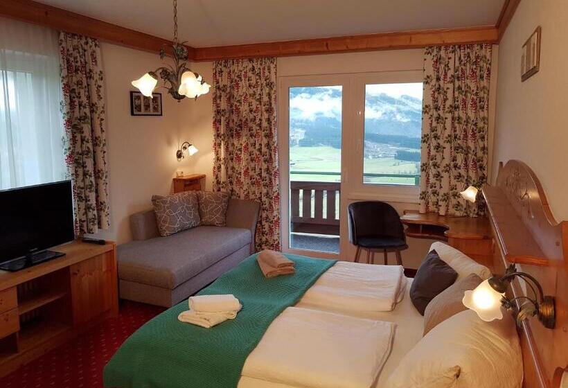 ホテル Gasthof Und Panoramastellplatz Friedburg