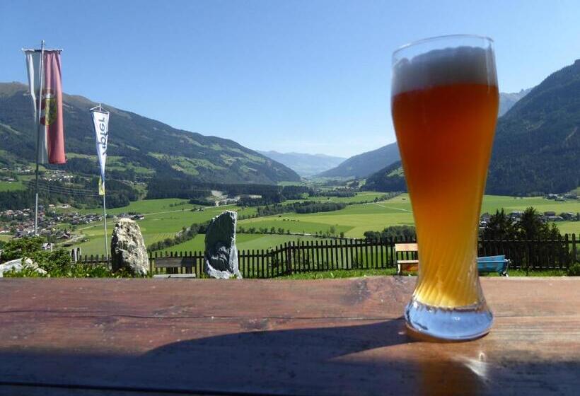 ホテル Gasthof Und Panoramastellplatz Friedburg