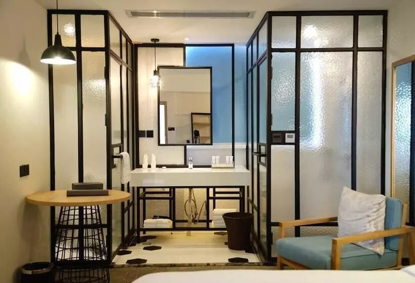 هتل One Flight Apartment Bao An Branch