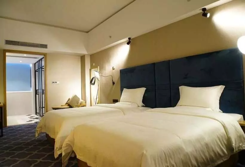 هتل One Flight Apartment Bao An Branch