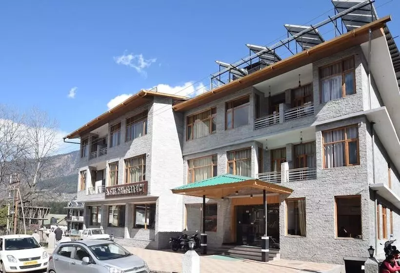 Hotelli Oyo 11618 Sarthak Regency