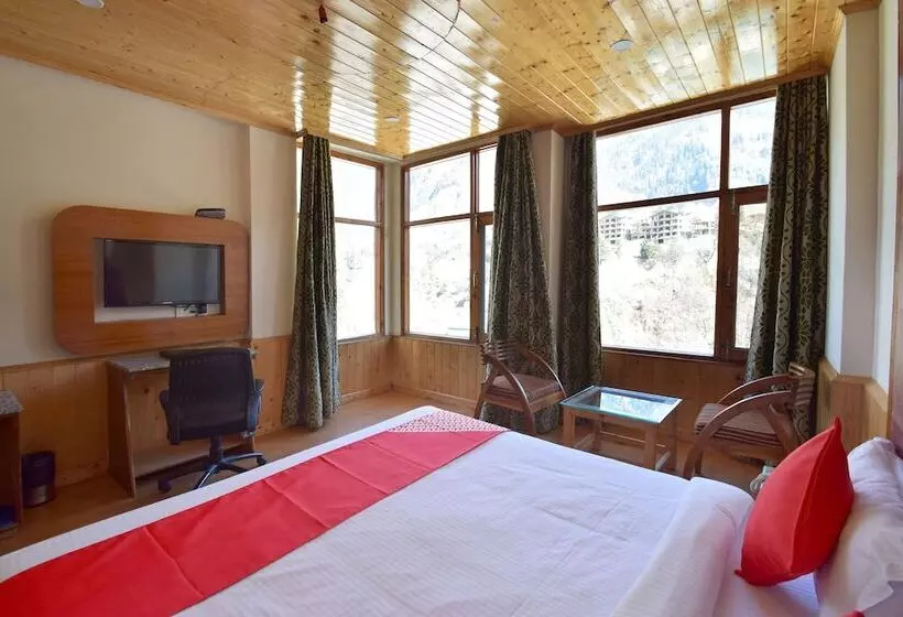 Hotelli Oyo 11618 Sarthak Regency