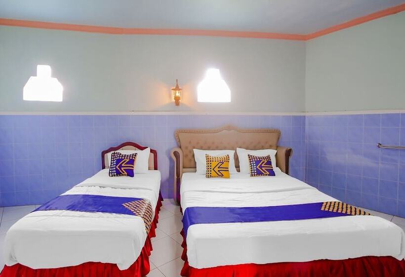 Spot On 90100 Hotel Kediri Bandungan