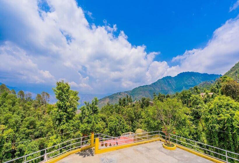 Oyo 14137 Home Valley Studio Kempty Road