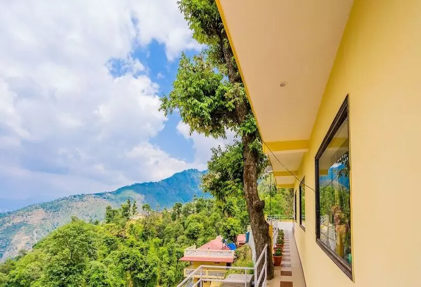 Oyo 14137 Home Valley Studio Kempty Road