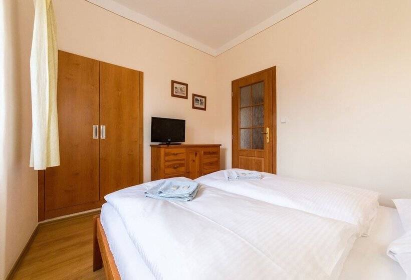 Pension Gardena Kaplická 3