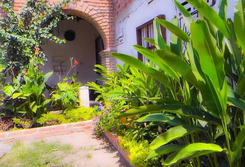 ベッドアンドブレックファースト Hostel La Casa Del Viajero Mompox