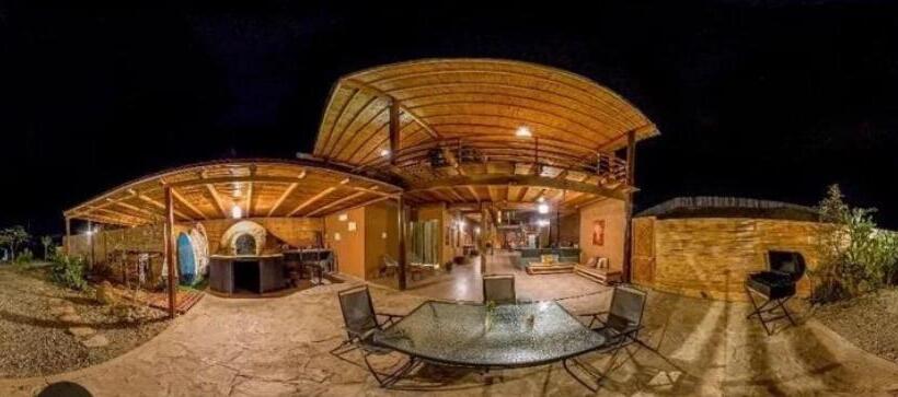 Bed & Breakfast Mahalo Lobitos