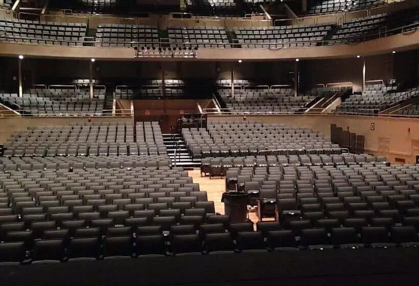 Hotelli Holiday Inn Express & Suites Columbia Downtown The Vista, An Ihg