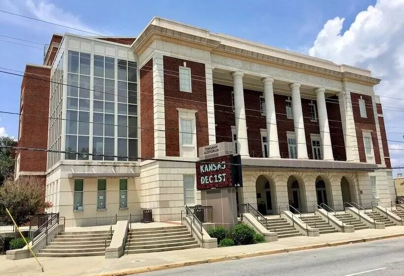 Hotelli Holiday Inn Express & Suites Columbia Downtown The Vista, An Ihg