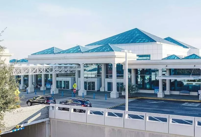 Hotelli Holiday Inn Express & Suites Columbia Downtown The Vista, An Ihg