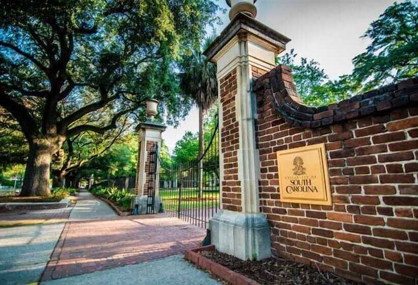 Hotel Holiday Inn Express & Suites Columbia Downtown The Vista, An Ihg