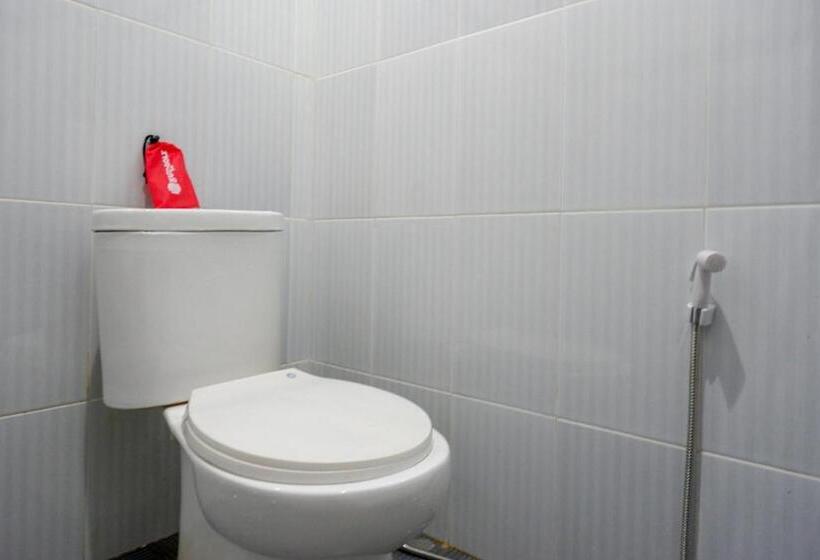 Hotel Reddoorz @ Jalan Bali Cilacap