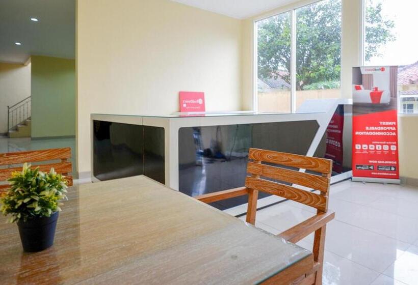 Hotel Reddoorz @ Jalan Bali Cilacap