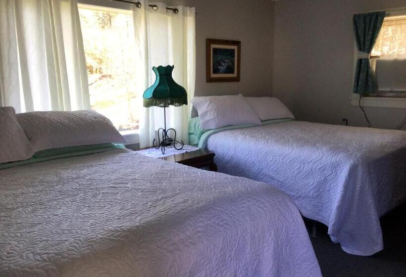 Lucky 7/ Rainbow Motel