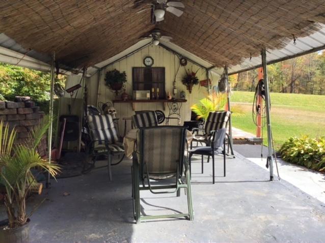 Lucky 7/ Rainbow Motel