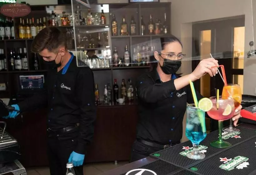 استراحتگاه Campus Caffe Mansion