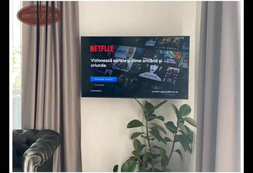 Курорт Campus Caffe Mansion