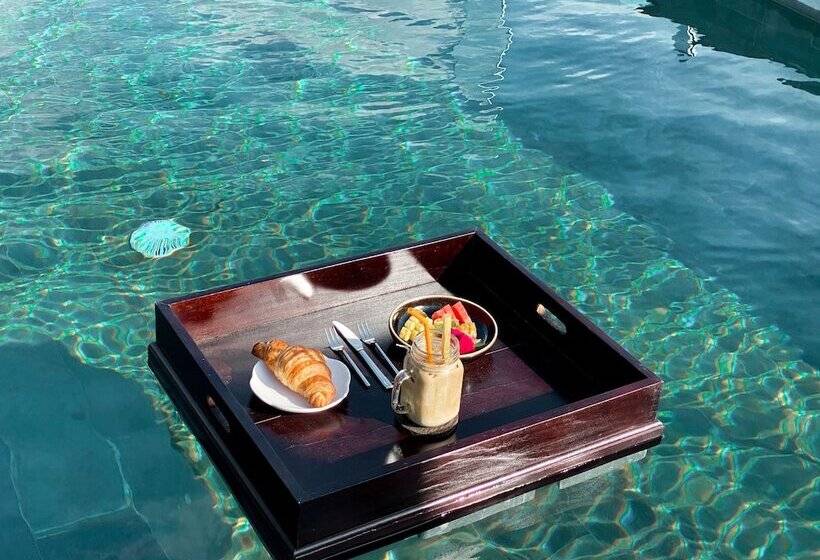 Aborest Tropical Hostel