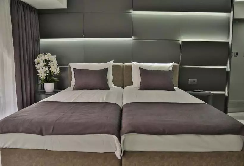 Saat Kula Luxury Rooms