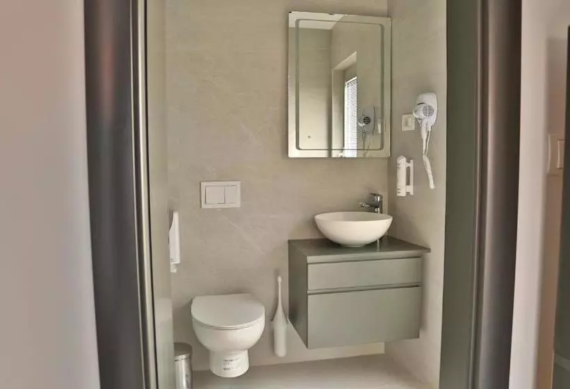 Saat Kula Luxury Rooms