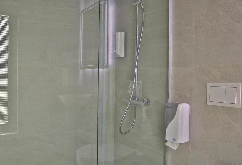 Saat Kula Luxury Rooms