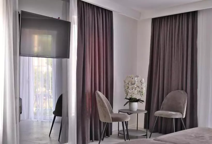 Saat Kula Luxury Rooms