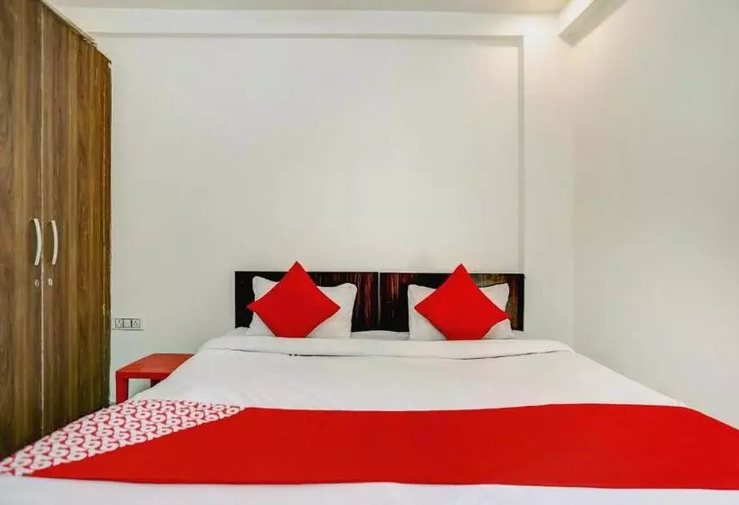 Hotelli Royal Grand Stay In