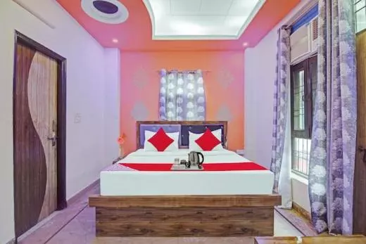 Hotelli Royal Grand Stay In