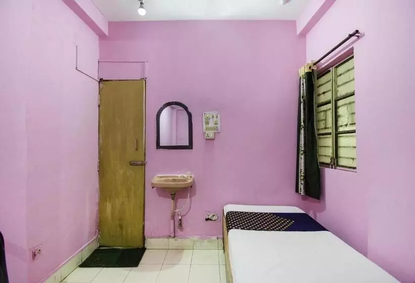 ホテル O Suvidha