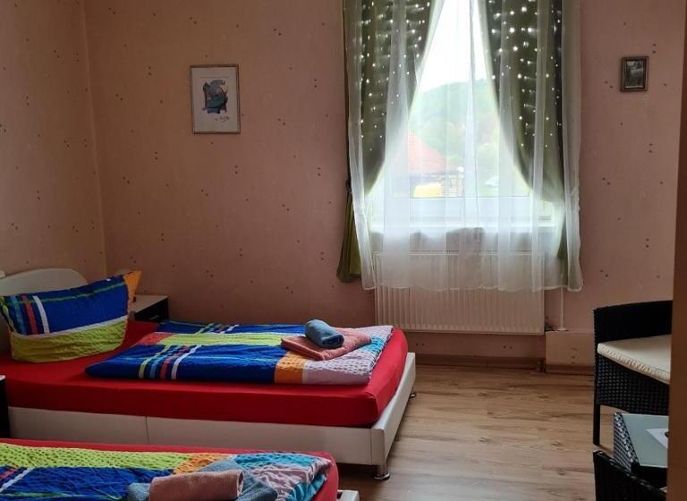 ホテル Wilhelm Busch Stube