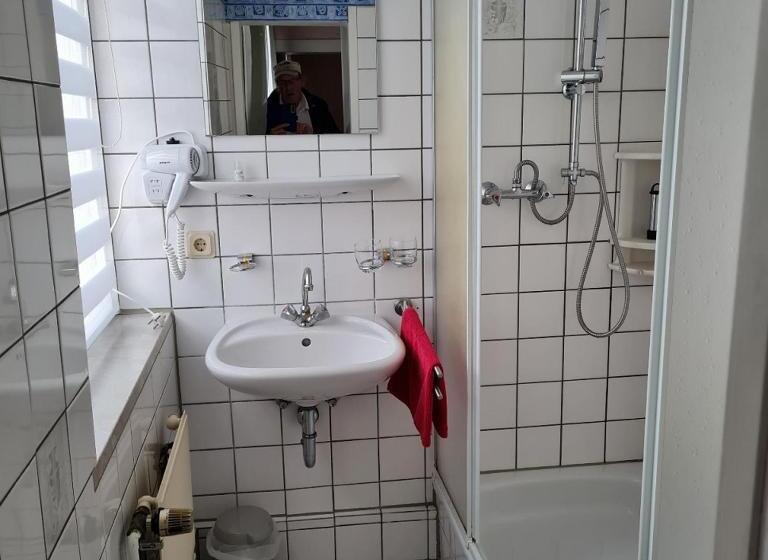 ホテル Wilhelm Busch Stube