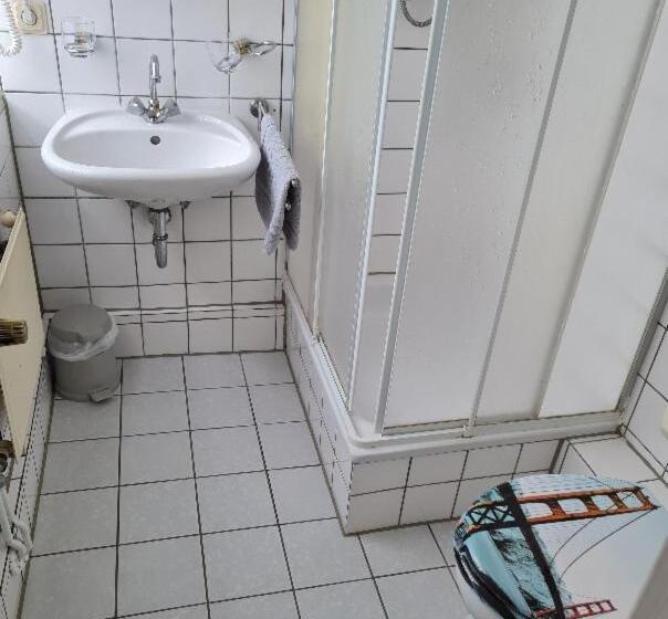 ホテル Wilhelm Busch Stube