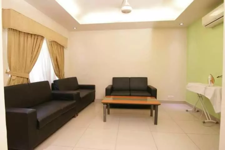 پانسیون Hira Guest House