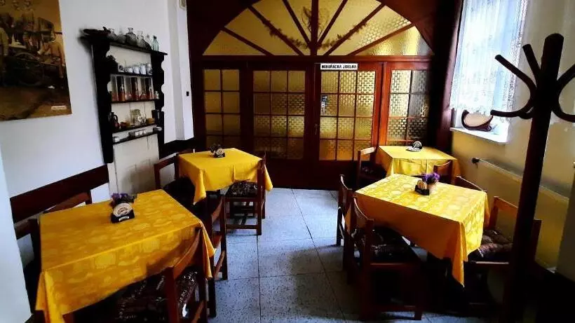 ペンション Penzion Na Figleně