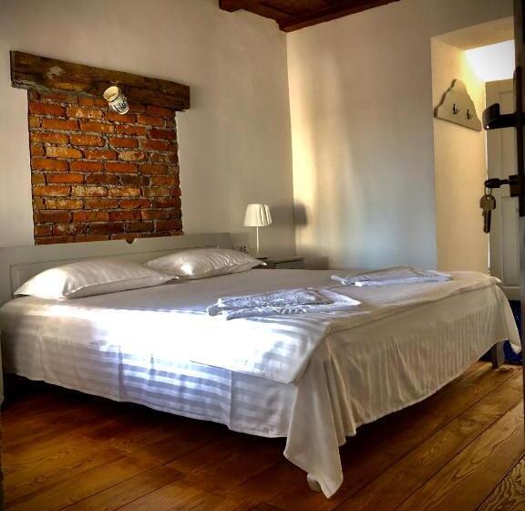 بنسيون The Carpathian Lodge