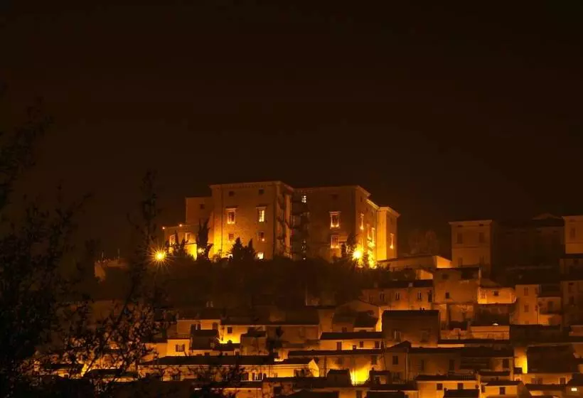 酒店 Castello Chiola