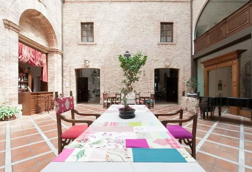 酒店 Castello Chiola