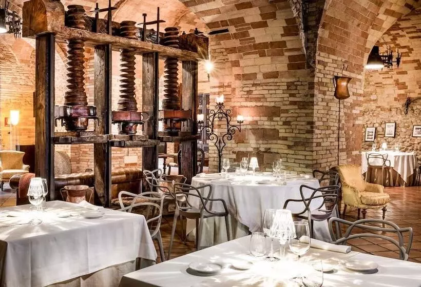 酒店 Castello Chiola