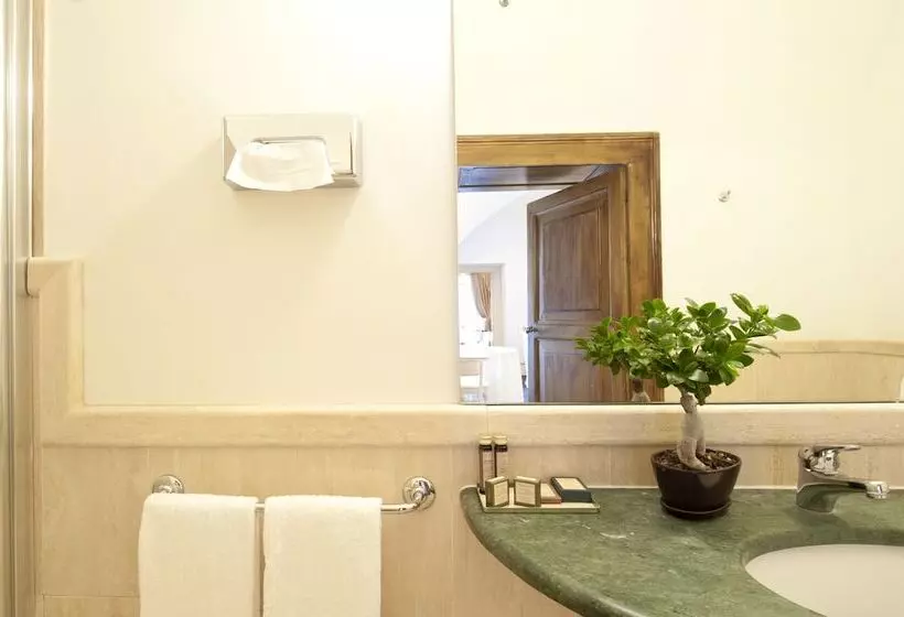 酒店 Castello Chiola