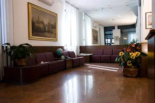 Hotel Catalani E Madrid