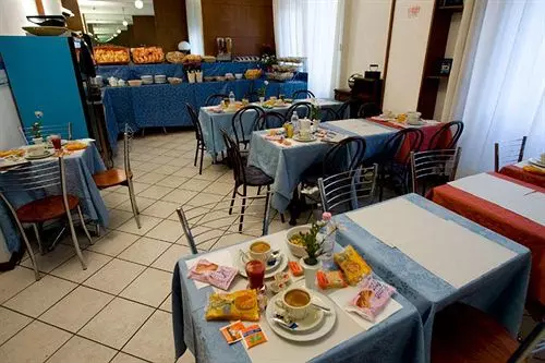 Hotel Catalani E Madrid