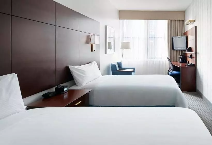 Club Quarters Hotel Wacker At Michigan, Chicago