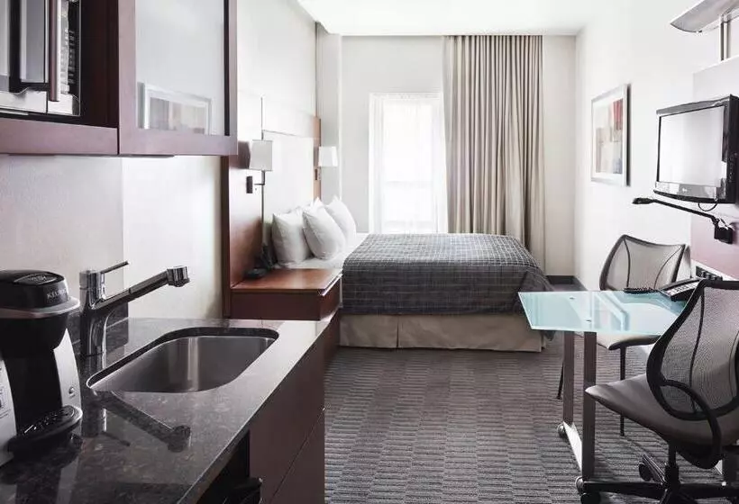 Club Quarters Hotel Wacker At Michigan, Chicago